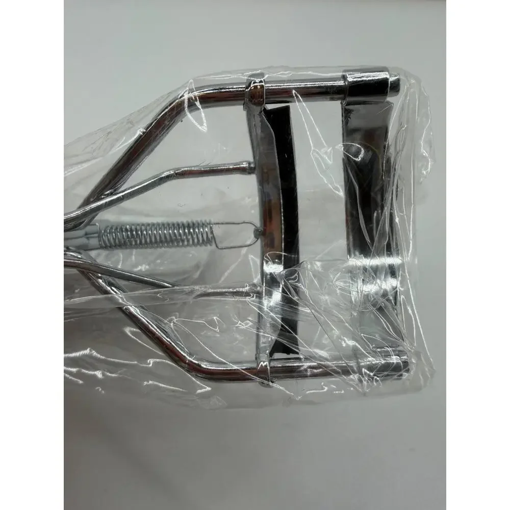 Clinique Eyelash Curler Metal Lash Curler New In Package Discontinued